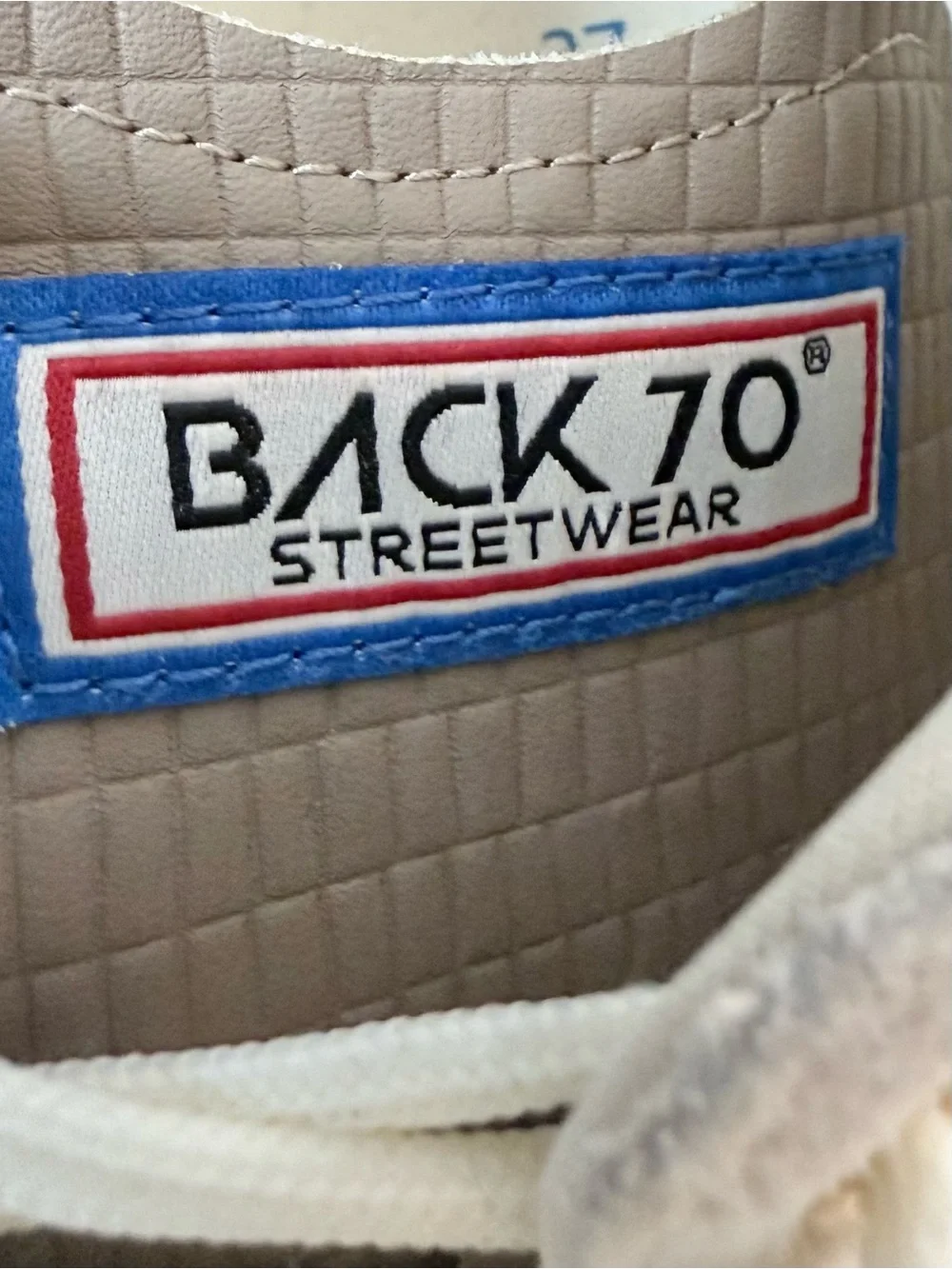 Back 70 Ghost Sneaker Taupe White Size 37
